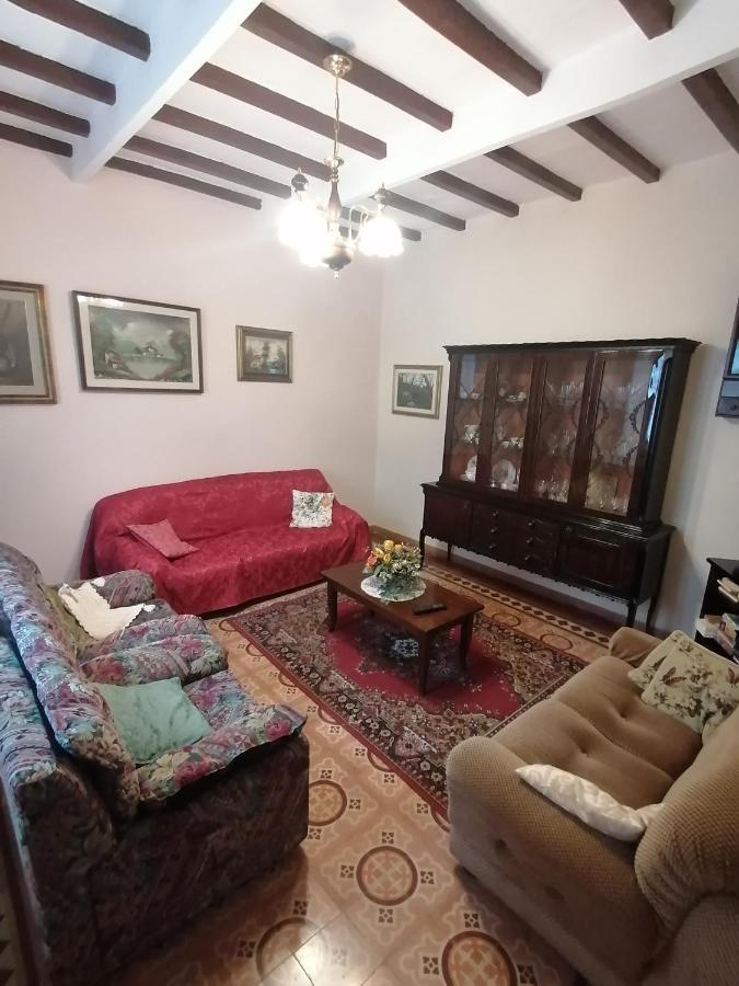 La Casa Dei Nonni Villa คิอานนี ภายนอก รูปภาพ